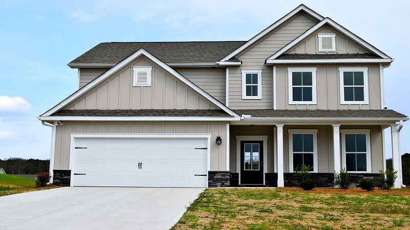 Safety Features Every Modern Garage Door Should Have